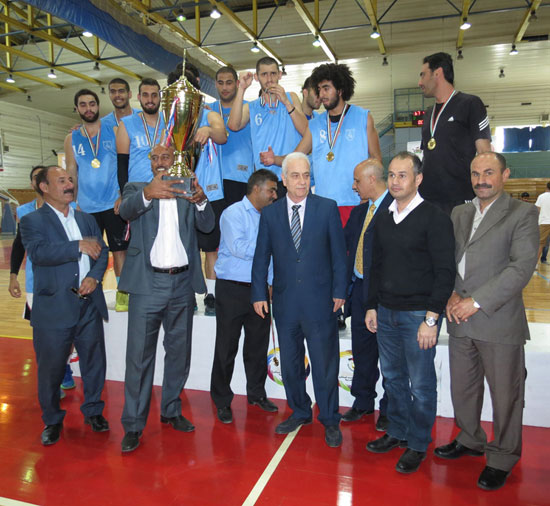 اليرموك تظفر بلقب كرة القدم بالدورة الرياضية الجامعية