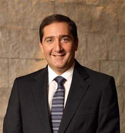 رئيس الوزراء يزور وزارات التعليم العالي والعمل والطاقة 