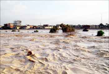 سيول مصر تعرقل اقامة جدار غزة الفولاذي