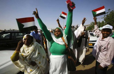الخارجية السودانية تستدعي القائم بالأعمال الكندي احتجاجا على التشكيك في الانتخابات