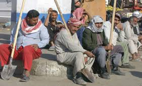 تسفير 4325 عاملا وافدا