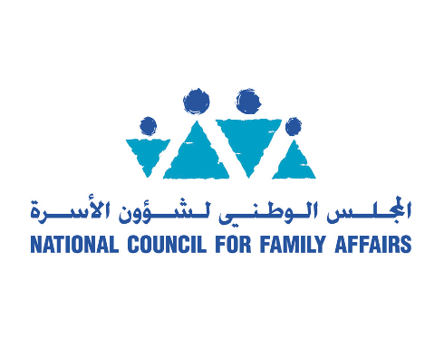 البارونة سكوتلاند تطلع على تجربة المجلس الوطني لشؤون الاسرة