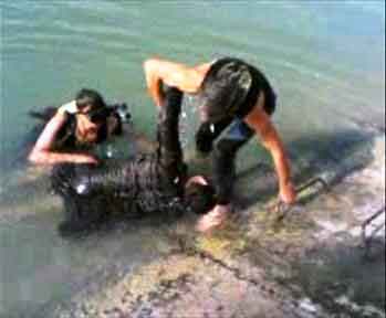 وفاة أب وأبنائه التوأمين غرقا في سد مائي بالأزرق .. وطفلة في قناة الملك عبدالله