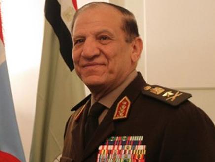 عنان يطلب دعم الإخوان في انتخابات الرئاسة المصرية والجماعة ترفض