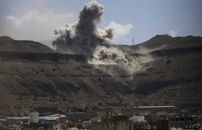 عاصفة الحزم تجدد قصف مواقع عسكرية للحوثيين في الضالع جنوبي اليمن