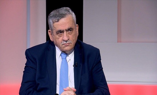 عبيدات: بتنا أقرب من المرحلة الرابعة لـ"انتشار كورونا" عبيدات: بتنا أقرب من المرحلة الرابعة لـ"انتشار كورونا"