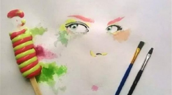 بالصور: فنان عراقي يرسم لوحاته بالآيس كريم بالصور: فنان عراقي يرسم لوحاته بالآيس كريم