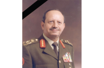 مندوب الملك الشريف فواز يشارك بتشييع جثمان المشير الكعابنة مندوب الملك الشريف فواز يشارك بتشييع جثمان المشير الكعابنة