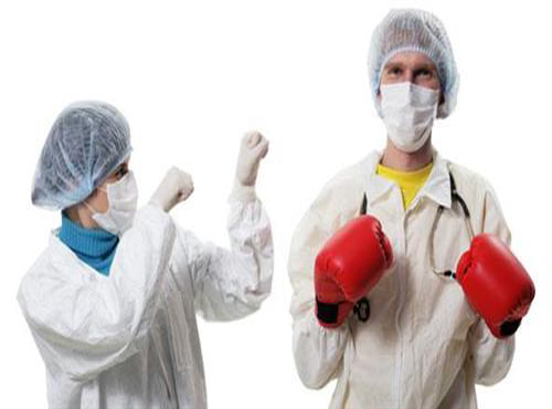 42 اعتداء على الكوادر الصحية الاردنية العام الماضي