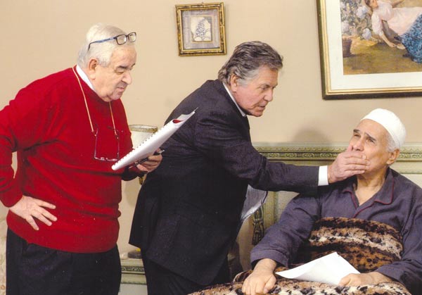 "بابا نور" من استديو الأهرام إلى مارسيليا