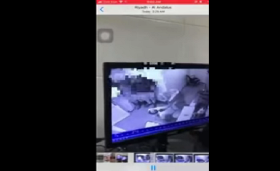 بالفيديو : سطو مسلح على مطعم شهير في السعودية بالفيديو : سطو مسلح على مطعم شهير في السعودية