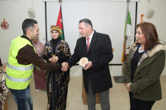 النعيمات يرعى كرنفال مبادرة "الخير فينا" إحتفاء بعيد ميلاد الملك النعيمات يرعى كرنفال مبادرة "الخير فينا" إحتفاء بعيد ميلاد الملك