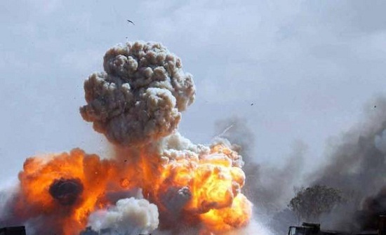 منجّم شهير يُطلق 15 توقعًا مثيرًا للعام 2018.. رُعب ووباء و"كيماوي"