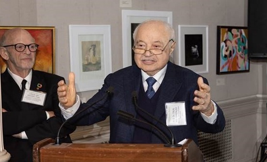 أبوغزاله يتسلم جائزة رئيس اتحاد التحضر المستدام للأمم المتحدة أبوغزاله يتسلم جائزة رئيس اتحاد التحضر المستدام للأمم المتحدة