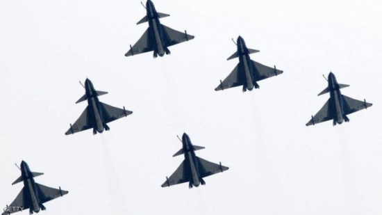 طائرات حربية صينية تثير غضب واشنطن.. وترقب لرد أميركي