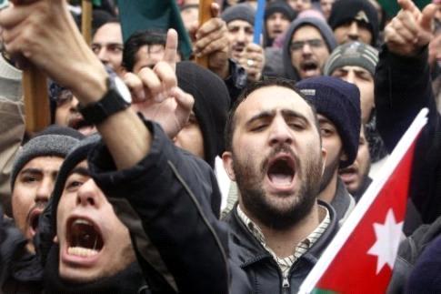 سياسيون واكاديميون يدعون لاستكمال برامج الاصلاح سياسيون واكاديميون يدعون لاستكمال برامج الاصلاح