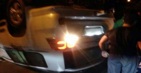 وفاة سبعيني واصابة آخر في انقلاب مركبة بالعقبة