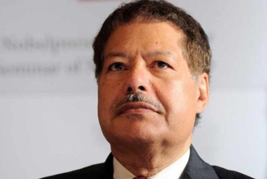 ما هو المرض اللعين الذي قضى على أحمد زويل؟ وهل كانت وفاته طبيعية أم تم إغتياله؟ ما هو المرض اللعين الذي قضى على أحمد زويل؟ وهل كانت وفاته طبيعية أم تم إغتياله؟