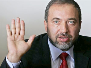 الاتحاد الأوروبي يدين استخدام جوازات سفر أوروبية في اغتيال المبحوح