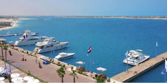 مقتل 3 سواح في حادث عبارة في ميناء شرم الشيخ المصري