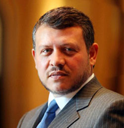 الملك يعود الى ارض الوطن و يعزي رئيس تشيلي بضحايا الزلزال 