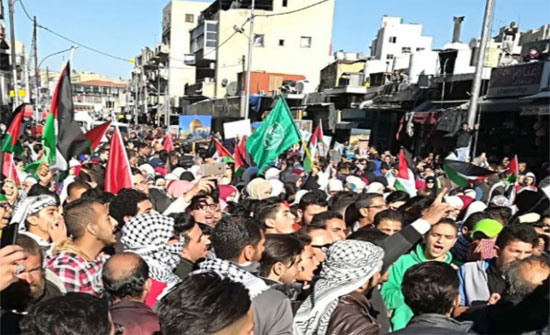 وقفة احتجاجية في اربد تنديدا بقرار ترامب وقفة احتجاجية في اربد تنديدا بقرار ترامب