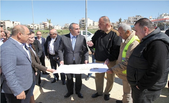 الشواربة يتفقد سير العمل في حدائق الملك عبدالله الثاني في المقابلين ضمن المرحلة الثالثة