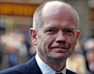   محافظو بريطانيا: لن نكون عبيدا لأميركا   