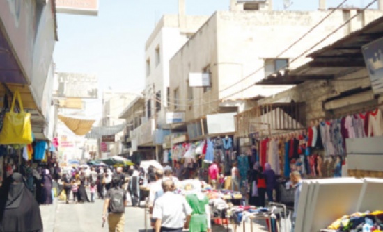 الحاج توفيق يتوقع حركة تجارية نشطة بالايام المقبلة الحاج توفيق يتوقع حركة تجارية نشطة بالايام المقبلة
