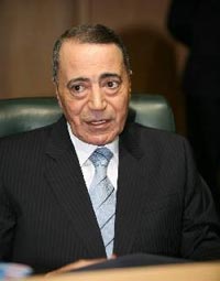 العين البخيت يلتقي وفدا برلمانيا بريطانيا