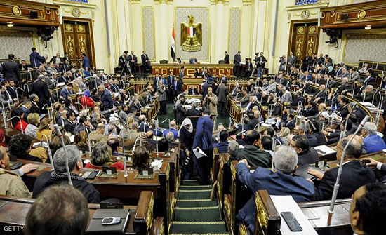 البرلمان المصري يبحث التعديلات الدستورية والاستفتاء البرلمان المصري يبحث التعديلات الدستورية والاستفتاء