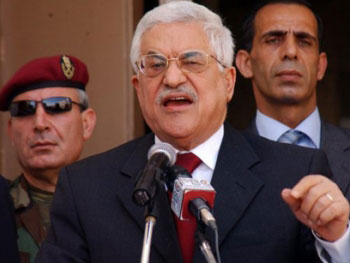 عباس يطالب العرب برعاية القدس قبل أن يصبح الوقت "متأخرا "