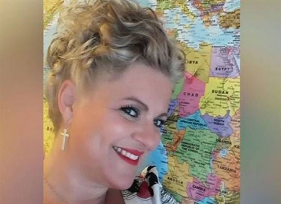 صاحبة صالون ترفض ادخال سيدة محجبة فهذا ما حصل لها!