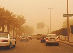 طريقا المدورة بطن الغول والرويشد الصفاوي مغلقان بسبب الغبار 