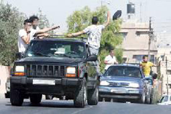 109 مخالفة لمواكب خريجين في إربد