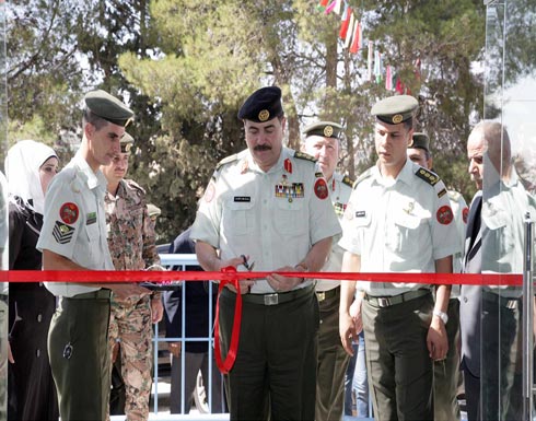 افتتاح سوق للاستهلاكية العسكرية في الكريّمة