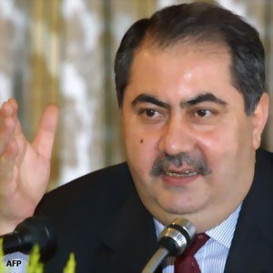 زيباري يتهم دول الجوار بمحاولة التأثير على الانتخابات