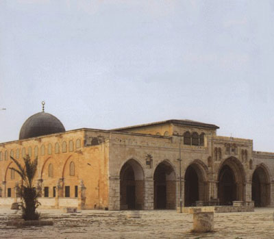 أيها الفلسطينيون : الله لا يردكم !! 