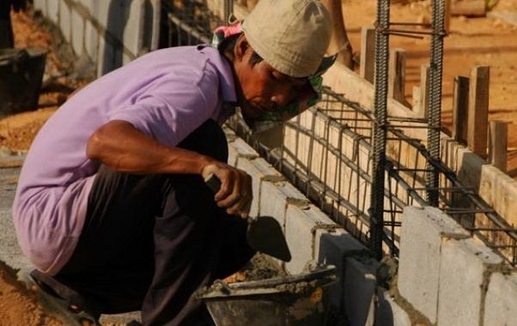 تعليمات معدلة لتعليمات شروط واجراءات استخدام واستقدام العمال غير الأردنيين في المناطق الصناعية المؤهلة