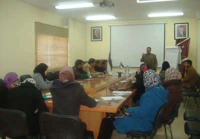 خدمة العملاء" ورشة تدريبية لإرادة لشباب كلنا الأردن " 