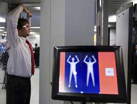 انتقاد اممي لاستخدام أجهزة المسح الجسدي في المطارات