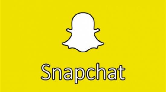 مقطع سناب يطيح بلص تباهى بتصوير المال المسروق