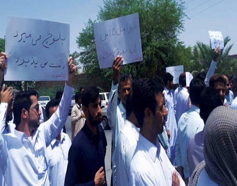 غضب في إيران بعد كشف اعتداءات على عشرات الفتيات