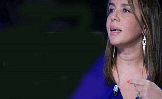 انتقادات لإعلامية تونسية استخفت بالإسلام وأشادت بالديانة اليهودية