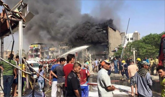عشرات القتلى بينهم إيرانيون في هجوم بكربلاء عشرات القتلى بينهم إيرانيون في هجوم بكربلاء