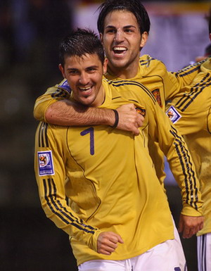   فيا وفابريجاس.. اولويات برشلونة الموسم المقبل