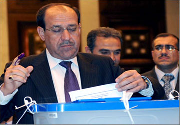 المالكي يواصل تقدمه ويقر بوجود مخالفات   