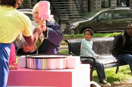 بائع غزل البنات