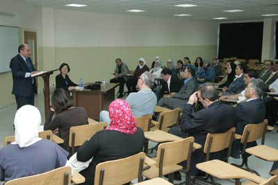 بحث إنشاء برنامج دكتوراة حقوق الإنسان في "الأردنية"