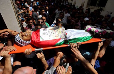 تشييع جثمان فلسطيني استشهد خلال محاولة جيش الاحتلال اعتقاله